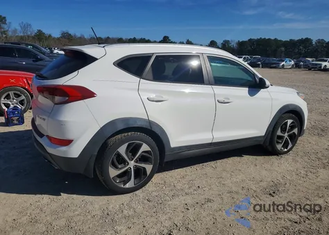 2016 Hyundai Tucson Limited z USA, uszkodzony, nr VIN KM8J33A28GU043934
